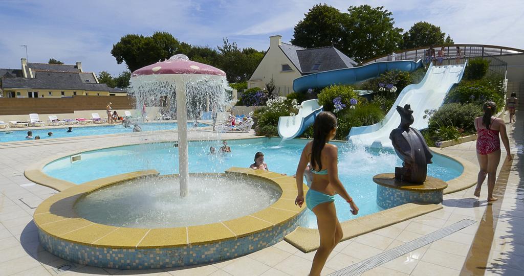 Отель Camping Du Poulquer Бенодет Экстерьер фото